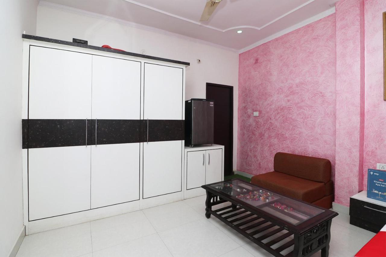 Oyo Hotel Inn Way Szionipat Kültér fotó