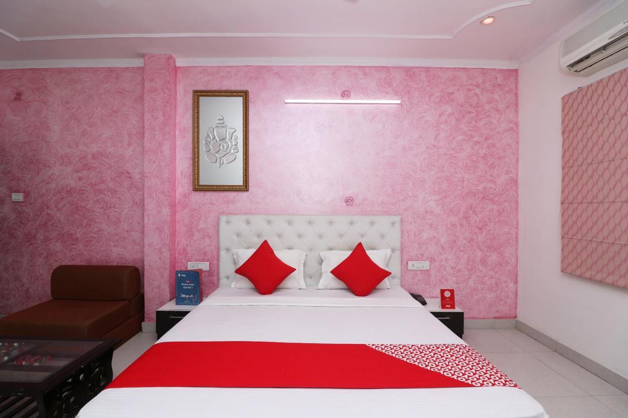 Oyo Hotel Inn Way Szionipat Kültér fotó
